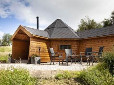 Little Seed Field Ensuite Glamping Cabin