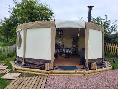 The Hereford Yurt with Hot Tub