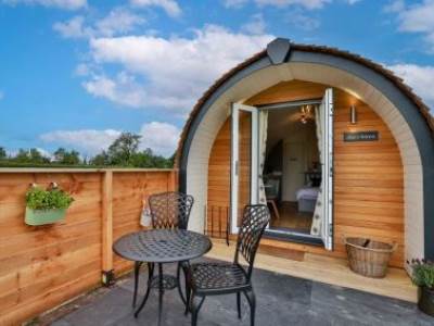 Jess's Haven Glamping Pod