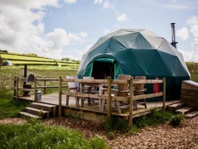 Hazel Dome Glamping at Cosy Under Canvas